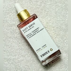 TRULY Soft Serve After Shave Oil - Mini 0.7 fl oz - BRAND NEW!